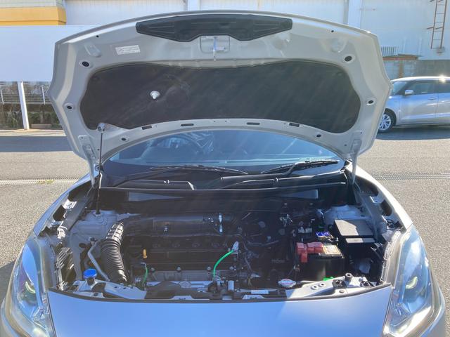 スイフト ＸＧ　２型　ＣＤプレイヤー　ＡＣＣ　ブラインドスポットモニタ　オートライト　シートヒーター　プッシュスタート　オートエアコン　衝突被害軽減システム　横滑り防止機能　衝突安全ボディ　盗難防止システム　アダプティブクルーズコントロール　ブラインドスポットモニター（45枚目）