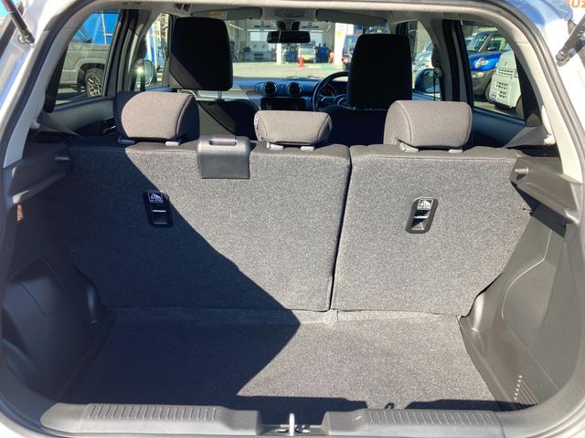 スイフト ＸＧ　２型　ＣＤプレイヤー　ＡＣＣ　ブラインドスポットモニタ　オートライト　シートヒーター　プッシュスタート　オートエアコン　衝突被害軽減システム　横滑り防止機能　衝突安全ボディ　盗難防止システム　アダプティブクルーズコントロール　ブラインドスポットモニター（49枚目）