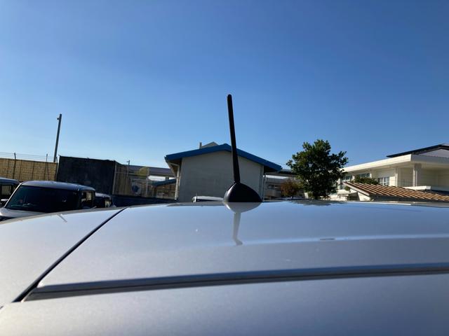 スイフト ＸＧ　２型　ＣＤプレイヤー　ＡＣＣ　ブラインドスポットモニタ　オートライト　シートヒーター　プッシュスタート　オートエアコン　衝突被害軽減システム　横滑り防止機能　衝突安全ボディ　盗難防止システム　アダプティブクルーズコントロール　ブラインドスポットモニター（58枚目）