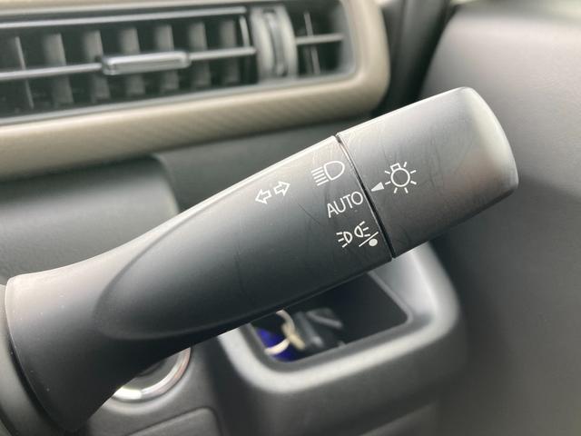 ワゴンR HYBRID FX-S 4型 ACC シートヒーター CVT オートライト プッシュスタート シートヒーター オートエアコン 衝突被害軽減システム 横滑り防止機能 衝突安全ボディ 盗難防止システム アダプティブクルーズコントロール 全方位カメラ アンブレラホルダ(28枚目)