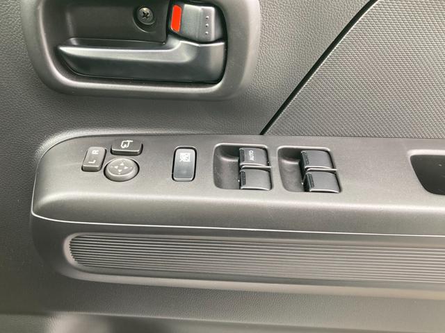 ワゴンR HYBRID FX-S 4型 ACC シートヒーター CVT オートライト プッシュスタート シートヒーター オートエアコン 衝突被害軽減システム 横滑り防止機能 衝突安全ボディ 盗難防止システム アダプティブクルーズコントロール 全方位カメラ アンブレラホルダ(33枚目)