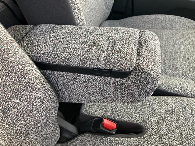 スペーシア ＨＹＢＲＩＤ　Ｘ　ナビ　全方位カメラ　両側パワスラ　コネクト　オートライト　Ｂｌｕｅｔｏｏｔｈ　スライドドア　純正ナビ　プッシュスタート　シートヒーター　オートエアコン　衝突被害軽減システム　横滑り防止機能　衝突安全ボディ　盗難防止システム　スズキコネクト通信機（35枚目）