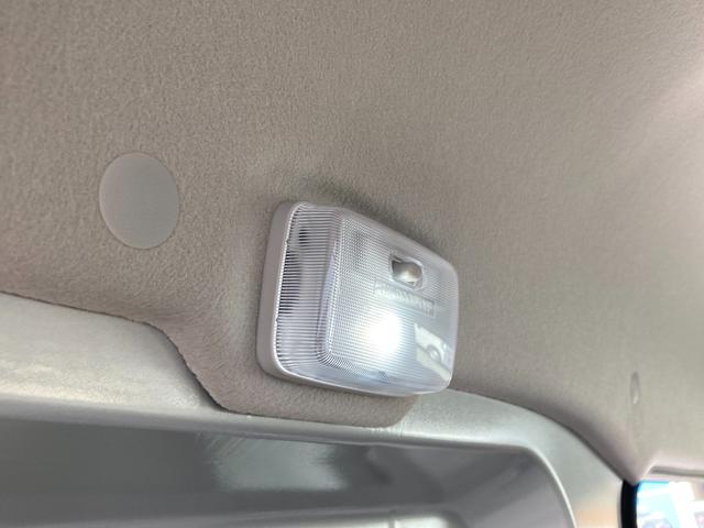 エブリイ ＰＡリミテッド　６型　ラジオ　キーレスエントリー　オートライ　オートライト　スライドドア　キーレスエントリー　衝突被害軽減システム　横滑り防止機能　衝突安全ボディ　アイドリングストップ（53枚目）