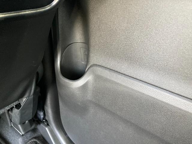 スペーシアカスタム カスタム　ＨＹＢＲＩＤ　ＸＳ　ブレーキホールド　両側パワスラ　オートライト　スライドドア　プッシュスタート　シートヒーター　オートエアコン　衝突被害軽減システム　アイドリングストップ　横滑り防止機能　衝突安全ボディ　盗難防止システム　ブレーキホールド（56枚目）