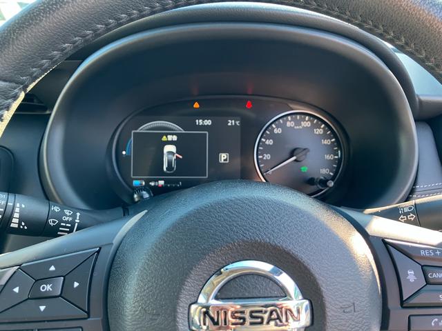 キックス Ｘ／サポカー　衝突安全ボディ　衝突被害軽減システム　アイドリングストップ　プッシュスタート　純正ナビ　ドライブレコーダー　ＥＴＣ　オートエアコン　インテリジェントアラウンドモニター　盗難防止システム（22枚目）