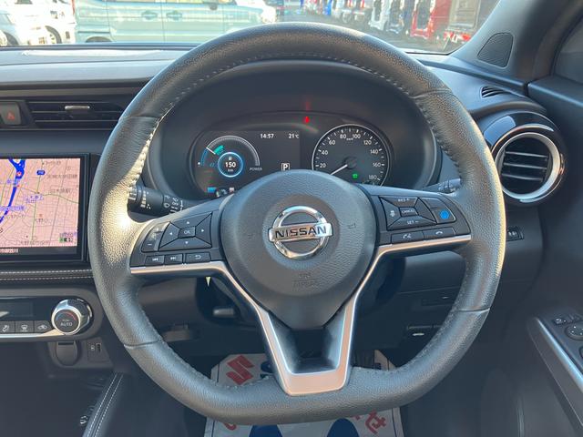 キックス Ｘ／サポカー　衝突安全ボディ　衝突被害軽減システム　アイドリングストップ　プッシュスタート　純正ナビ　ドライブレコーダー　ＥＴＣ　オートエアコン　インテリジェントアラウンドモニター　盗難防止システム（25枚目）