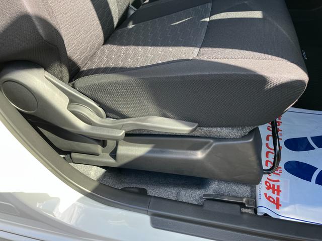 ワゴンRカスタムZ HYBRID ZX 4型/サポカー 衝突安全ボディ 衝突被害軽減システム アイドリングストップ プッシュスタート オーディオレス オートライト オートエアコン シートヒーター 盗難防止システム(26枚目)