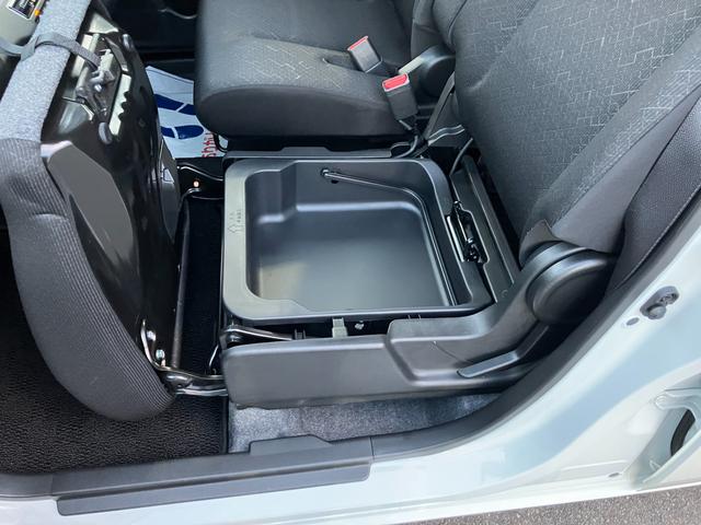 ワゴンR HYBRID FX-S 4型/サポカー 衝突安全ボディ 衝突被害軽減システム 全方位モニター付ディスプレイオーデオ スズキコネクト アイドリングストップ プッシュスタート オートライト オートエアコン 盗難防止システム(41枚目)