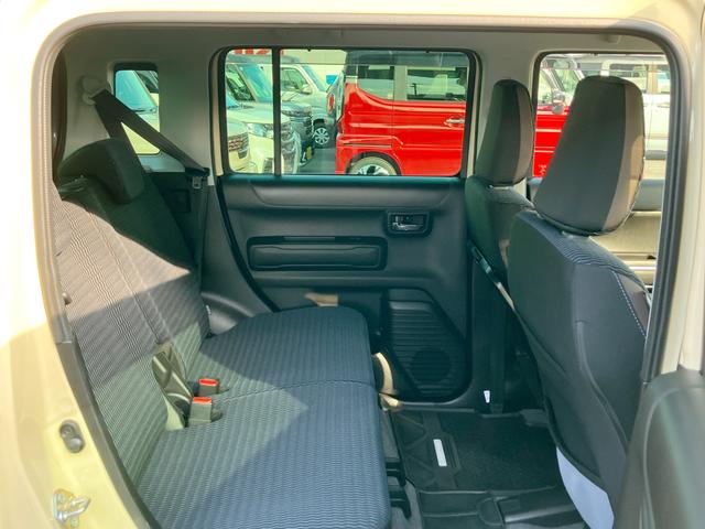 ハスラー Ｊスタイル／サポカー　衝突安全ボディ　衝突被害軽減システム　全方位モニター付メモリーナビ　ドライブレコーダー　ＥＴＣ　アイドリングストップ　プッシュスタート　オートライト　シートヒーター　オートエアコン　盗難防止システム（17枚目）