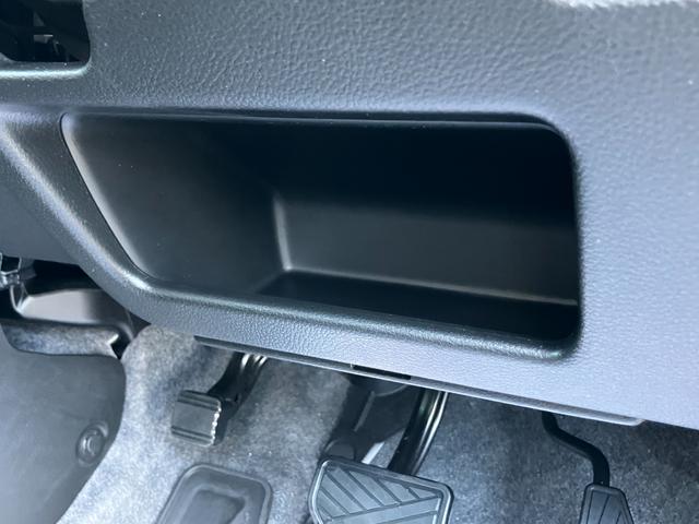 ハスラー Ｊスタイル／サポカー　衝突安全ボディ　衝突被害軽減システム　全方位モニター付メモリーナビ　ドライブレコーダー　ＥＴＣ　アイドリングストップ　プッシュスタート　オートライト　シートヒーター　オートエアコン　盗難防止システム（36枚目）