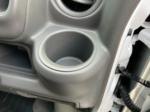 エブリイ PC 6型 バックアイカメラ付ディスプレイ装着車/サポカー デュアルカメラブレーキサポート│LEDヘッドランプ│12インチホイールキャップ│ウレタンステアリングホイール│マニュアルエアコン(38枚目)