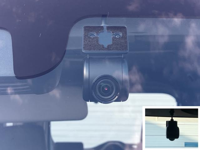 スペーシアカスタム ＨＹＢＲＩＤ　ＸＳターボ　２型／サポカー　衝突安全ボディ　アイドリングストップ　スライドドア　純正ナビ　バックカメラ　ドライブレコーダー　ＥＴＣ　オートエアコン　シートヒーター　盗難防止システム（13枚目）