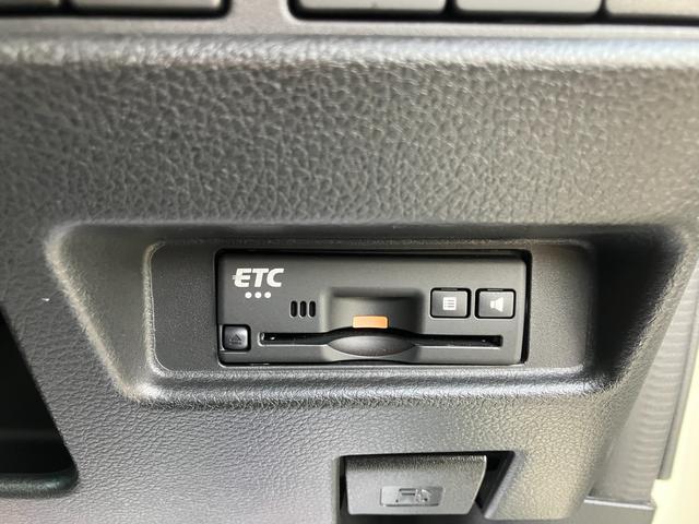 スペーシアカスタム ＨＹＢＲＩＤ　ＸＳターボ　２型／サポカー　衝突安全ボディ　アイドリングストップ　スライドドア　純正ナビ　バックカメラ　ドライブレコーダー　ＥＴＣ　オートエアコン　シートヒーター　盗難防止システム（14枚目）