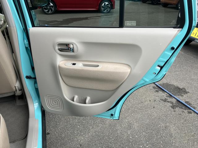 �����h�A�ɂ͏��������[�ł���֗��ȁy�����|�P�b�g�z�y�h�����N�z���_�[�z�t�B