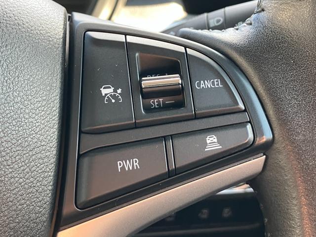 �X�e���I�J�����Ő�s�ԂƂ̋����𑪒肵�A�Ԋԋ����������ێ�����y�A�_�v�e�B�u�N���[�Y�R���g���[���z