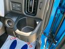 運転席前に【インパネドリンクホルダー】があります♪