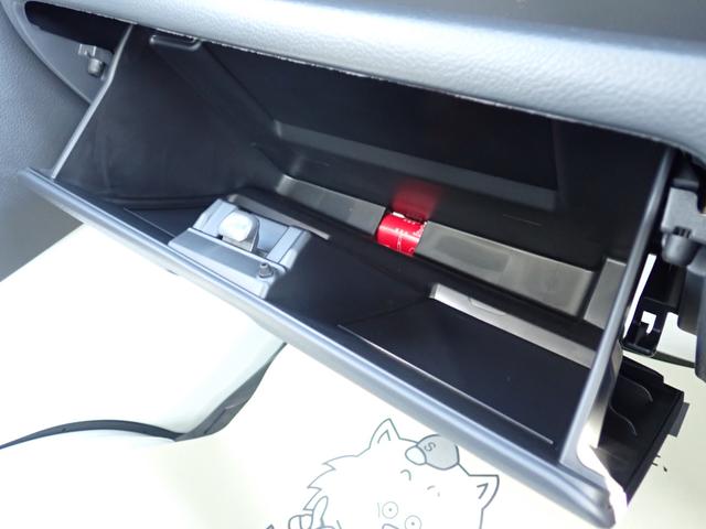 キャリイトラック KC エアコン・パワステ 7型 2WD 5速マニュアル セーフティサポート非装着車 キーレス パワーウィンドー オートライト リヤパーキングセンサー AM/FMラジオ 3方開(30枚目)