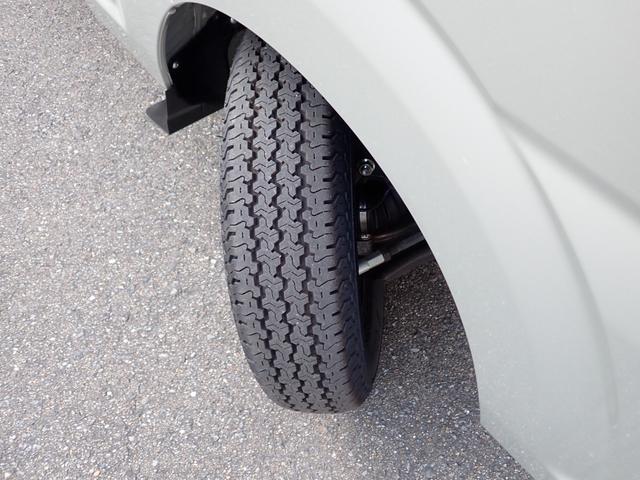 キャリイトラック KC エアコン・パワステ 7型 4WD セーフティサポート パートタイム4WD 5MT キーレス パワーウィンドー アイドリングストップ AM/FMラジオ 3方開(10枚目)