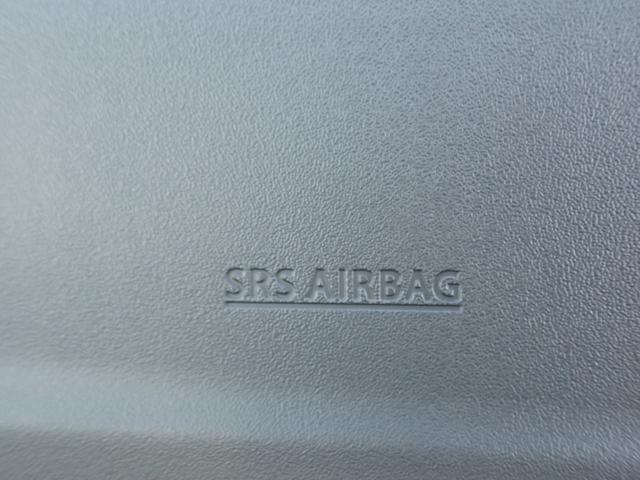 キャリイトラック KC エアコン・パワステ 7型 4WD セーフティサポート パートタイム4WD 5MT キーレス パワーウィンドー アイドリングストップ AM/FMラジオ 3方開(27枚目)