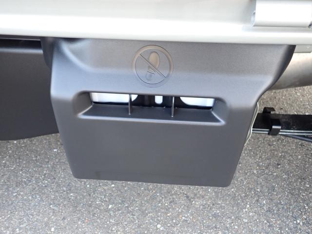 キャリイトラック KC エアコン・パワステ 7型 4WD セーフティサポート パートタイム4WD 5MT キーレス パワーウィンドー アイドリングストップ AM/FMラジオ 3方開(47枚目)