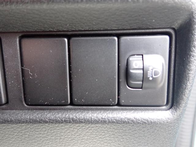 スペーシア HYBRID G 3型 セーフティサポート キーレスプッシュスタート スマートキー フロントシートサイドエアバッグ カーテンエアバッグ アイドリングストップ フロアマット ドアバイザー(32枚目)