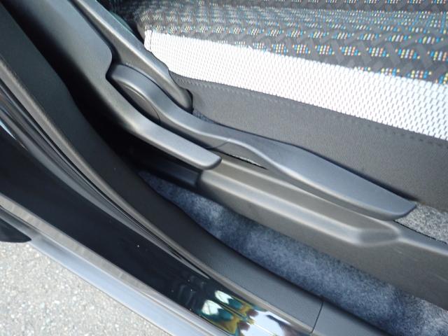 �y�V�[�g���t�^�[�z���o�[�̑���ł��ꂼ��̑̊i��D�݂ɍ��킹�A�V�[�g�̍��������ߍׂ��������\�I�œK�ȃh���C�r���O�|�W�V�������m�ۂł���֗��ȋ@�\�ł��I�I