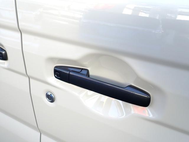 スペーシア ギア　ＨＹＢＲＩＤ　ＸＺ　全方位カメラ付ナビ　スズキコネクト　セーフティサポート　ドラレコ　両側パワースライド　アダプティブクルーズコントロール　電動パーキング＆ブレーキホールド　ヘッドアップディスプレイ　ＬＥＤヘッドランプ　サイド＆カーテンエアバッグ（18枚目）