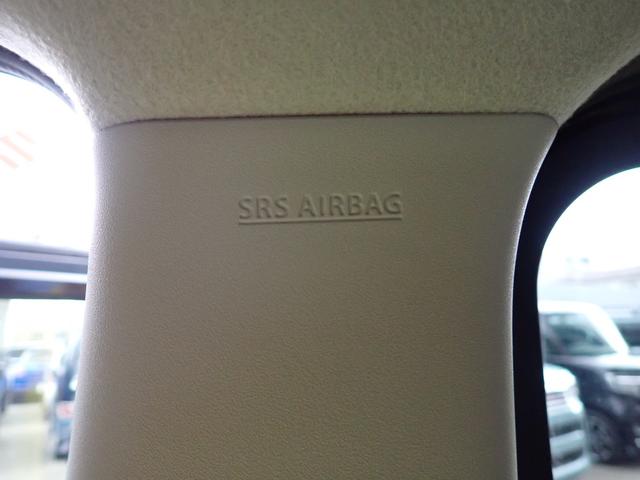 �r�q�r�J�[�e���G�A�o�b�O�^�G�A�o�b�O���J���ƃT�C�h�E�B���h�E�̑S�̂𕢂��A����̎�ɓ�����ی삵�Ă���܂��B�������̎��Ɉ��S�I�I