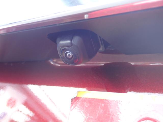 �y�o�b�N�A�C�J�����z�Ή��i�r���t���Ă���̂ŁA�o�b�N����ۂ͌���̉f�����f���Ă���܂��I�o�b�N�����ȕ������ꂾ�ƈ��S�ł����c