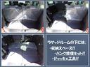 荷物の量や乗車人数によってアレンジできます!荷室の下は収納スペース&『パンク修理キット、ジャッキ、工具類』が入っています。