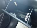 グローブボックス。小物入れも充実しています!物の置き場に困ることもありません!