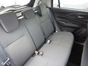 後部座席にも乗り心地が快適な素材を使用しています。是非一度ご来店いただき実際に座ってみてください♪