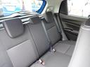 後部座席にも乗り心地が快適な素材を使用しています。是非一度ご来店いただき実際に座ってみてください♪