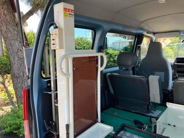 サンバーバン 　福祉車輌　両側スライドドア　ＡＴ　エアコン　パワーステアリング　パワーウィンドウ　運転席エアバッグ（16枚目）