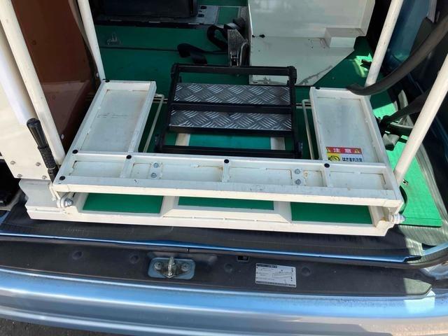 サンバーバン 　福祉車輌　両側スライドドア　ＡＴ　エアコン　パワーステアリング　パワーウィンドウ　運転席エアバッグ（17枚目）