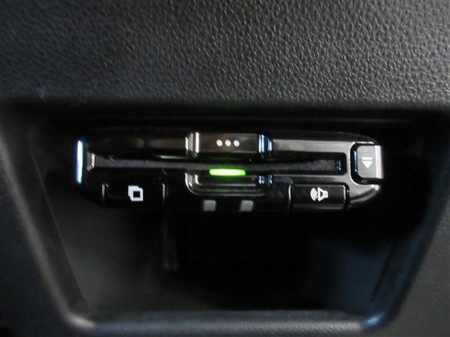 ピクシスメガ Ｌ　ＳＡＩＩＩ　フルセグ　メモリーナビ　ＤＶＤ再生　後席モニター　バックカメラ　衝突被害軽減システム　ＥＴＣ　ドラレコ　両側電動スライド　ワンオーナー　記録簿　アイドリングストップ（25枚目）