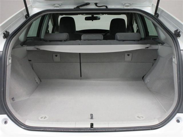 �w����������ꂼ��Ɨ����đO�ɓ|���A����ɍL�����Q�b�W���[�����m�ۂł��܂��B