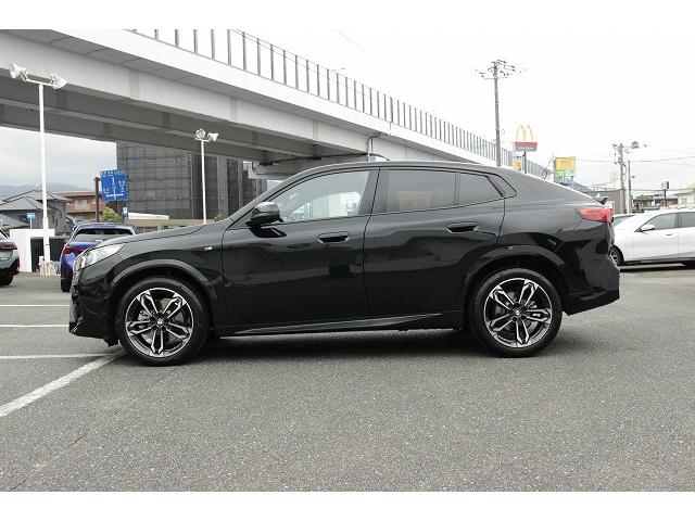 Ｘ２ Ｘ２　ｘＤｒｉｖｅ２０ｉ　Ｍスポーツ（10枚目）