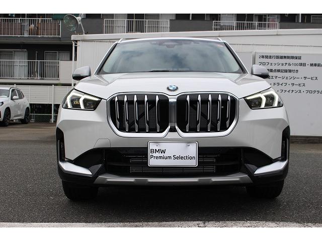 Ｘ１ ｘＤｒｉｖｅ　２０ｉ　ｘライン　認定中古車２年保証　ＡＩＳ車両品質評価書　純正ナビ　全周囲モニター　アクティブクルーズコントロール　電動トランク　ＬＥＤヘッドライト　１８インチＡＷ（4枚目）