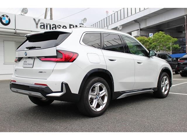 Ｘ１ ｘＤｒｉｖｅ　２０ｉ　ｘライン　認定中古車２年保証　ＡＩＳ車両品質評価書　純正ナビ　全周囲モニター　アクティブクルーズコントロール　電動トランク　ＬＥＤヘッドライト　１８インチＡＷ（7枚目）