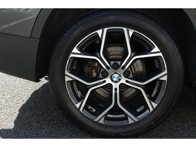 Ｘ１ ｘＤｒｉｖｅ　１８ｄ　ｘライン　後期モデル　認定中古車　ＡＩＳ車両品質評価書　純正ナビ　バックカメラ　アクティブクルーズコントロール　パワーシート　ＬＥＤヘッドライト　電動トランク（7枚目）