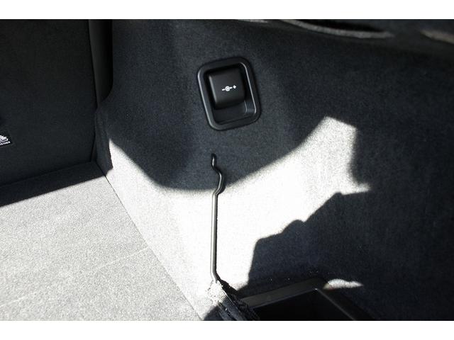 Ｘ１ ｘＤｒｉｖｅ　１８ｄ　ｘライン　後期モデル　認定中古車　ＡＩＳ車両品質評価書　純正ナビ　バックカメラ　アクティブクルーズコントロール　パワーシート　ＬＥＤヘッドライト　電動トランク（19枚目）