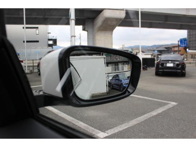 i4 eDrive 40 Mスポーツ EVモデル 充電コード付 認定中古車 AIS車両品質評価書付 弊社元試乗車 レザーシート LEDヘッドライト 純正ナビ 全周囲モニター 急速充電対応 CHAdeMO規格対応(32枚目)