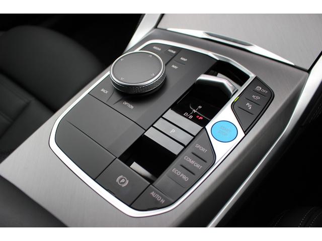 i4 eDrive 40 Mスポーツ EVモデル 充電コード付 認定中古車 AIS車両品質評価書付 弊社元試乗車 レザーシート LEDヘッドライト 純正ナビ 全周囲モニター 急速充電対応 CHAdeMO規格対応(55枚目)