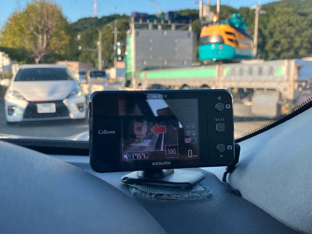 フーガハイブリッド VIPパッケージ 純正ナビ テレビ バックカメラ サイドカメラ プッシュスタート スマートキー 本革シート リアスポイラー パワーシート BOSSサウンド ETC 19インチアルミ ドラレコ(63枚目)
