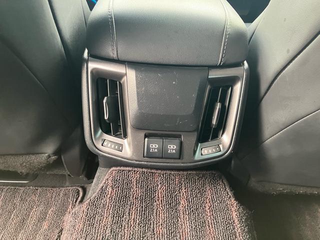 クラウンハイブリッド RS 純正ナビ テレビ バックカメラ 18インチアルミ 全方位カメラ 前後ドライブレコーダー 3眼LEDライト ETC パワーシート モデリスタエアロ ブラインドスポットモニター(36枚目)