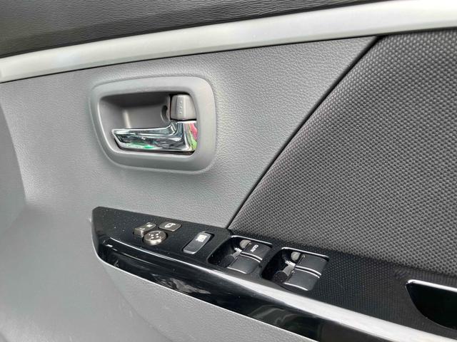フレアカスタムスタイル ＸＴ　ナビ　ＴＶ　オートクルーズコントロール　衝突被害軽減システム　オートライト　ＨＩＤ　スマートキー　アイドリングストップ　電動格納ミラー　シートヒーター　ＣＶＴ　盗難防止システム　ＡＢＳ　ＥＳＣ（14枚目）