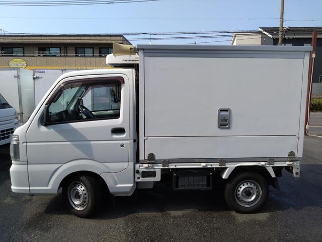 日産 ＮＴ１００クリッパートラック