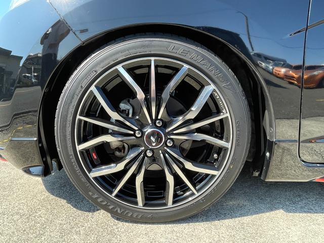 フィット ＲＳ　６速マニュアル・車高調・無限エアロ・社外マフラー　６速マニュアル・車高調・無限エアロ・社外マフラー・ナビ＆ＴＶ（17枚目）