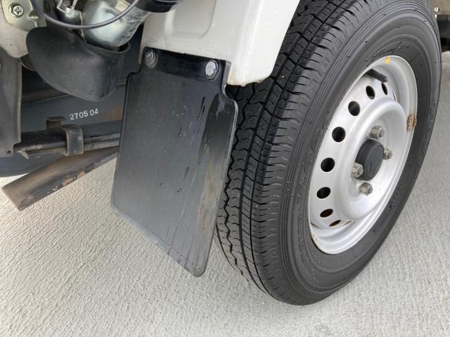 キャリイトラック ＫＣスペシャル　デュアルカメラサポート　ＡＣ　ＰＳ　パワーウィンド　エアバック　横滑り防止装置　オートハイビーム　車線逸脱防止　キーレス　ＡＢＳ　両席エアバッグ（19枚目）